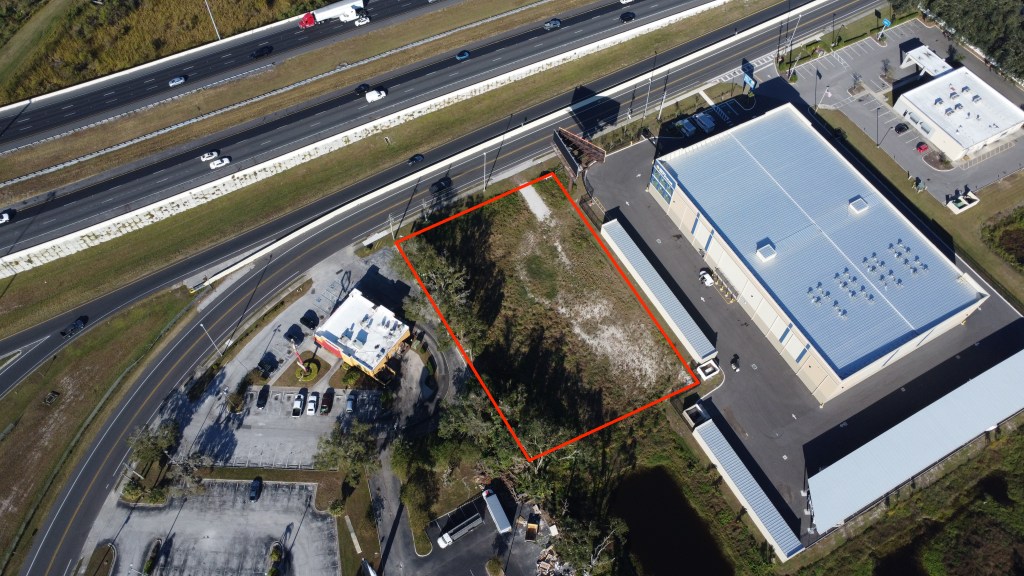 Waffle House Acquires Land in Plant&nbsp;City